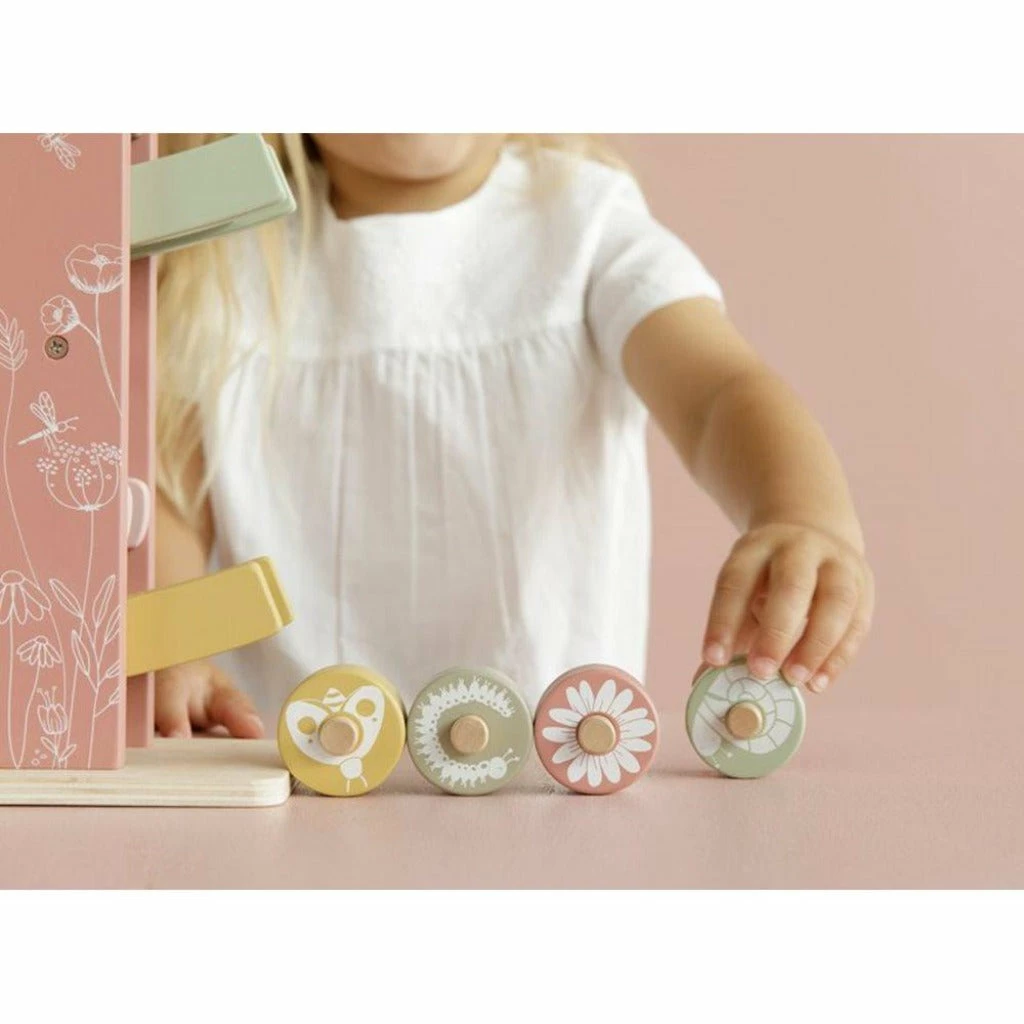 Little Dutch Wooden Car Ramp Rack - Wild Flowers 4 Little Dutch Wooden Car Ramp Rack - Wild Flowers