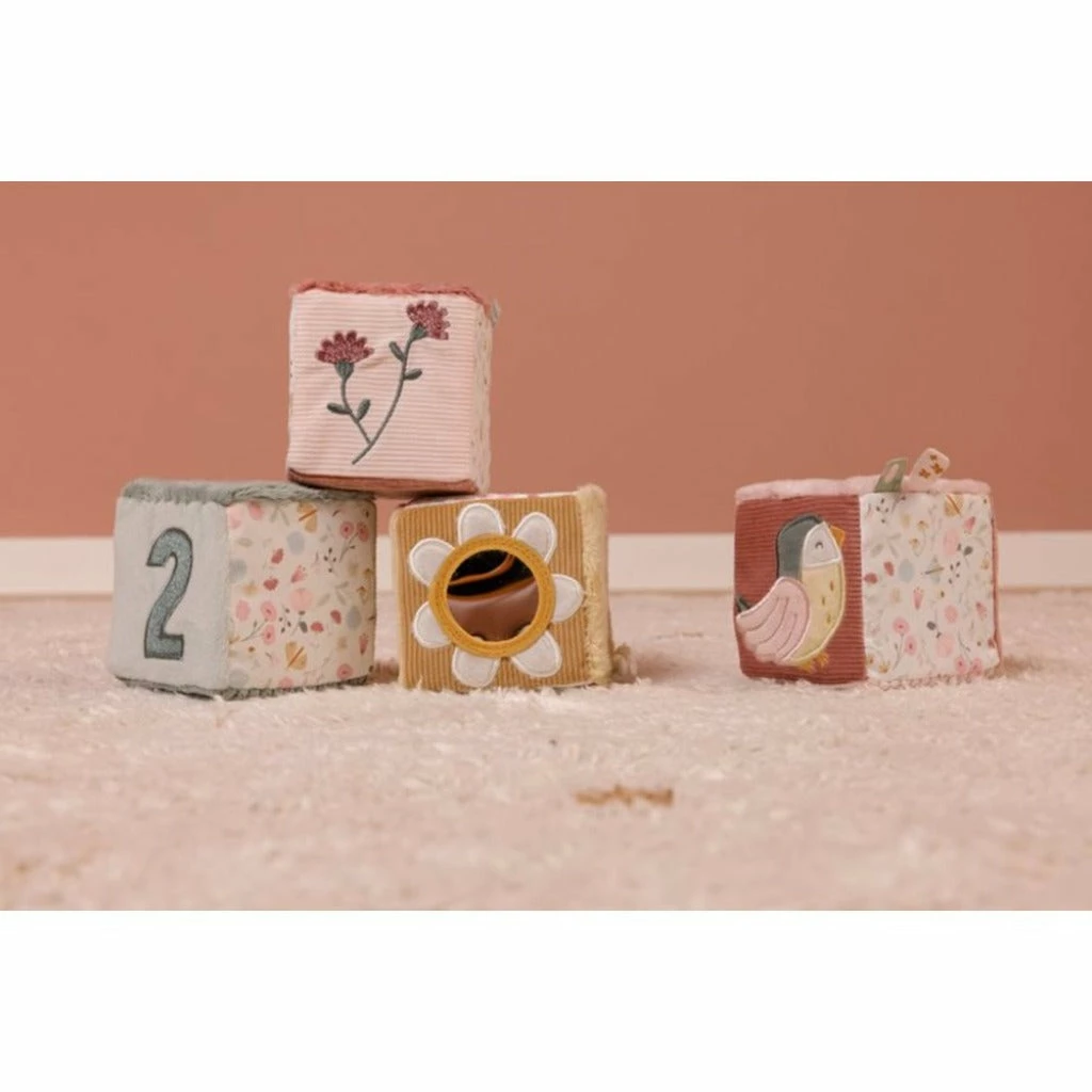 Little Dutch Set Of 4 Soft Cubes - Flowers & Butterflies 2 Little Dutch Set Of 4 Soft Cubes - Flowers & Butterflies