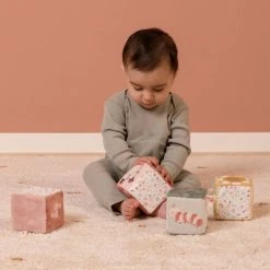 Little Dutch Set Of 4 Soft Cubes - Flowers & Butterflies 6 Little Dutch Set Of 4 Soft Cubes - Flowers & Butterflies