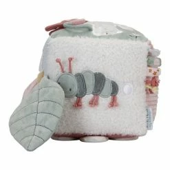 Little Dutch Soft Activity Cube - Butterflies & Flowers 19 Little Dutch Soft Activity Cube - Butterflies & Flowers