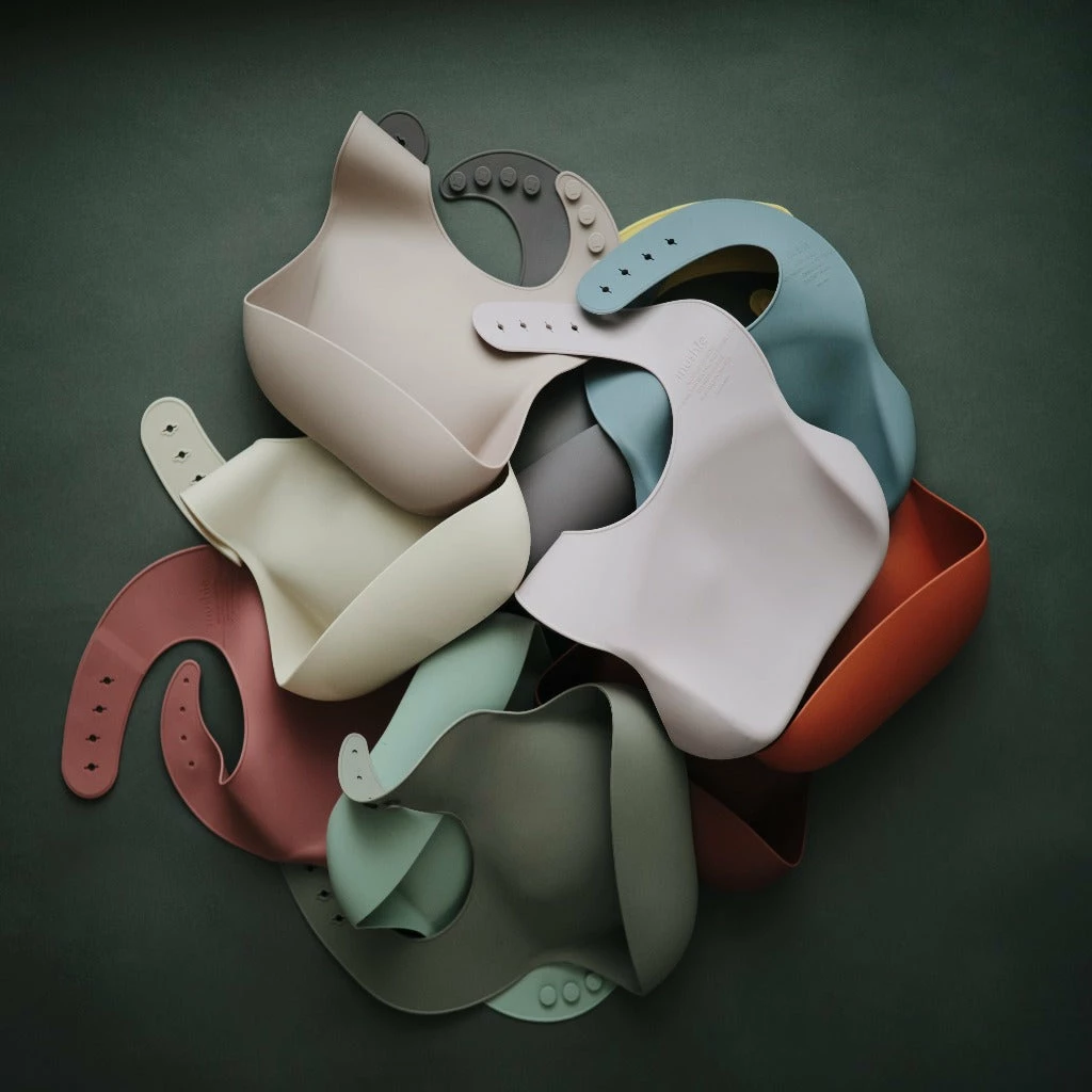 Mushie Silicone Bib - Rockets 2 Mushie Silicone Bib - Rockets