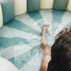 Petites Pommes Henry Pool - Calile