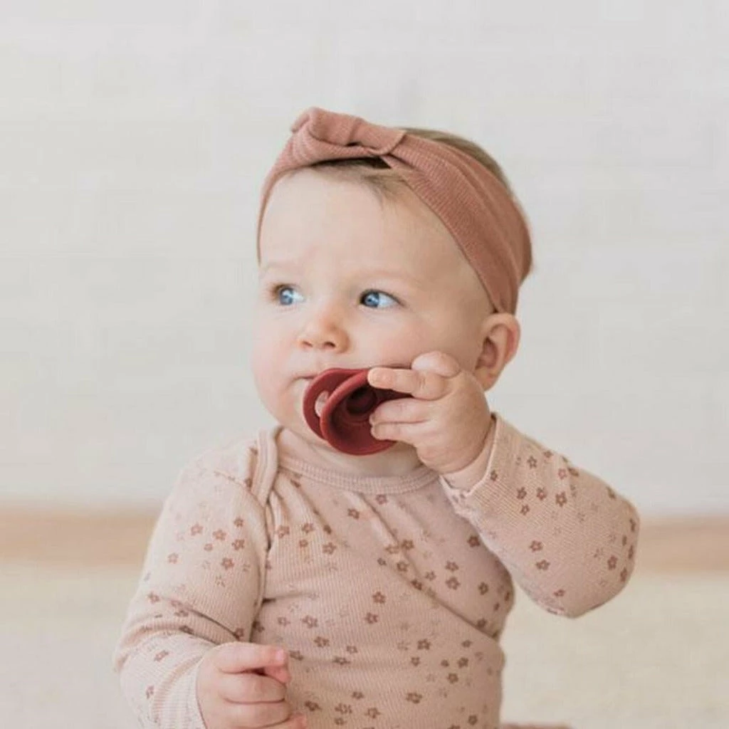 DODDLE & CO Pop & Go Pacifier - Upper Rust + Just Peachy + Cream Of The Crop (Triple Pack) 3 DODDLE & CO Pop & Go Pacifier - Upper Rust + Just Peachy + Cream Of The Crop (Triple Pack)