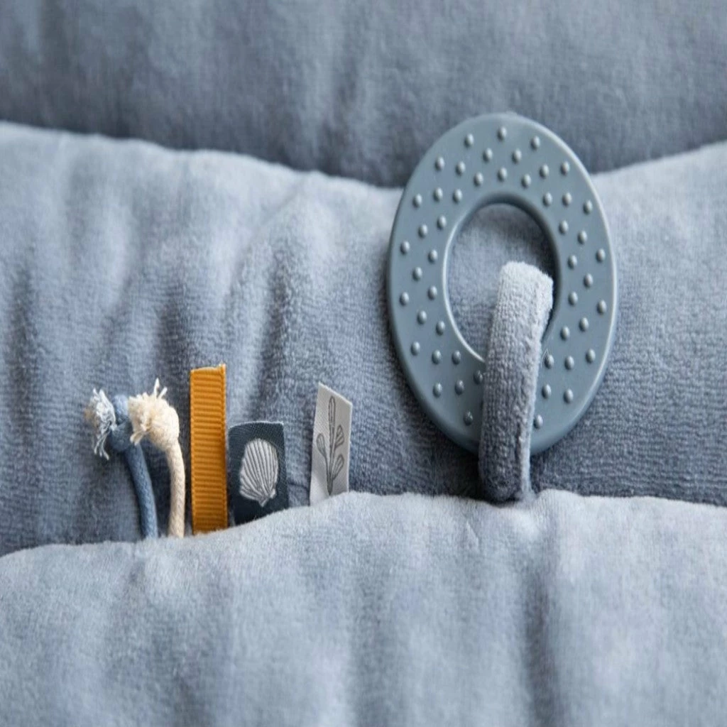 Little Dutch Playpen Mat - Ocean Blue 3 Little Dutch Playpen Mat - Ocean Blue