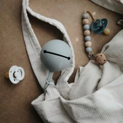 Mushie Silicone Pacifier Holder Case - Cloudy Mauve