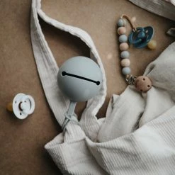 Mushie Silicone Pacifier Holder Case - Dried Thyme